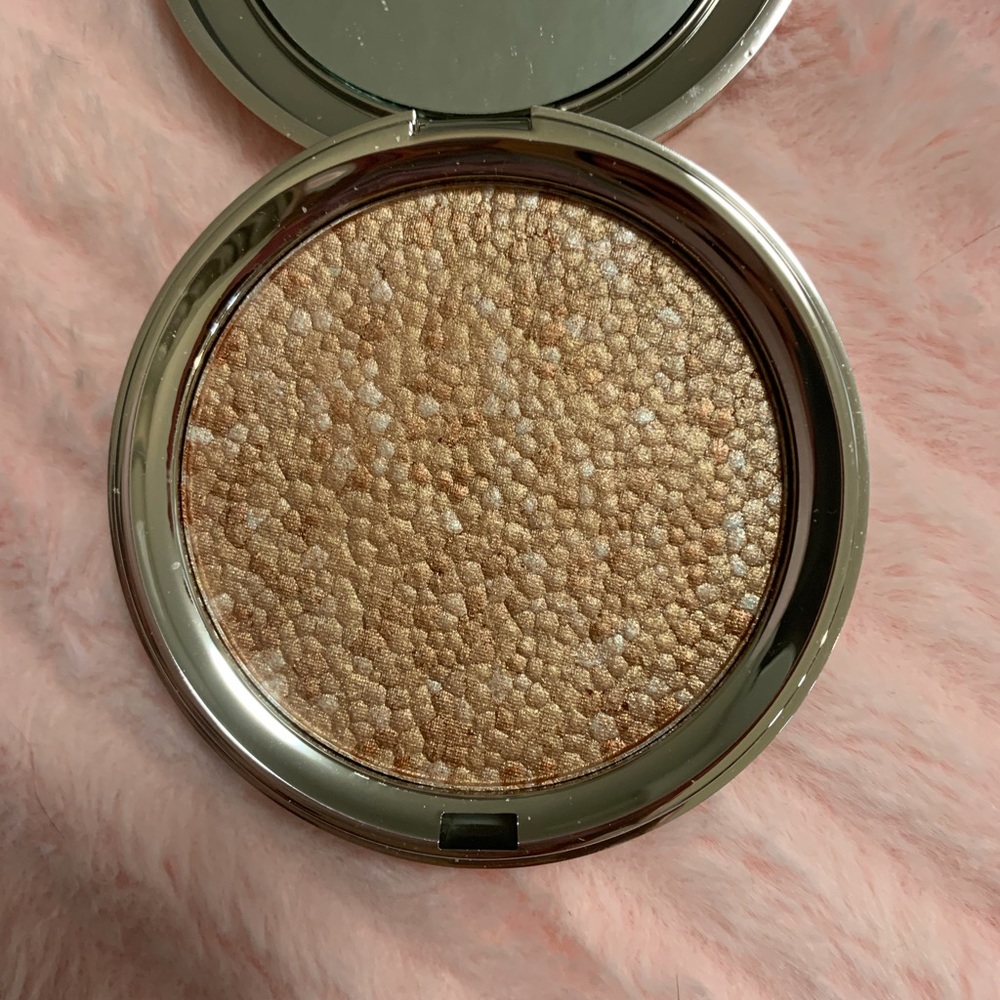 Ciate London Highlighter
